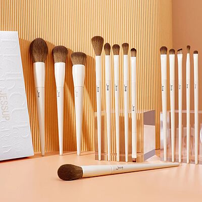 Luxury Light Gray Comprehensive Eye and Face Brush Set 14pcs